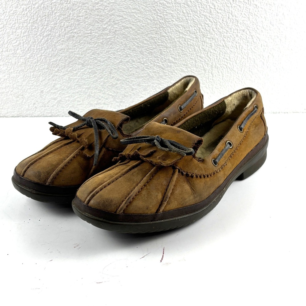 UGG Wrin Loafer Women 9 Brown Leather Kiltie Fringe Duck Toe 1007998